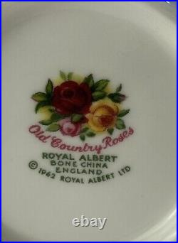 Set of 5 Royal Albert Old Country Roses Bone China Footed Coffee Mugs 3.25