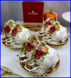 Set of 6 UNUSED Vintage Royal Albert Old Country Rose Teacups and Saucers