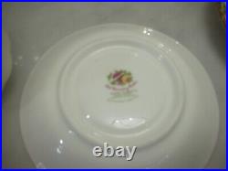Set of 6 Vintage 1962 Royal Albert Old Country Roses Tea/Coffee Cups & Saucers