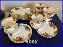 Six (6) Royal Albert OLD COUNTRY ROSES Dessert Plate and Cup Sets England