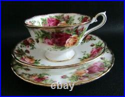 Six Royal Albert Old Country Roses Avon Shaped Tea Cups, Saucers & Plates Vgc