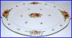 Stunning 2006 Royal Albert Old Country Roses Holiday 19 Oval Serving Platter