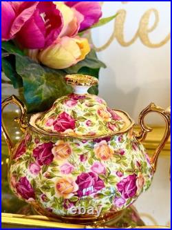 Stunning! ROYAL ALBERT Old Country Roses CHINTZ Lidded Sugar&Creamer Set. Mint