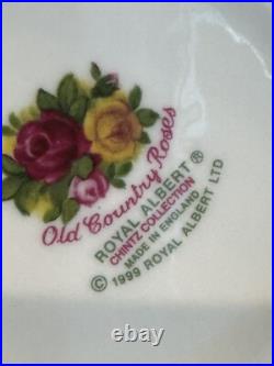 Stunning! VINTAGE ROYAL ALBERT Old Country Roses CHINTZ 5 Pieces Tea Set. Mint