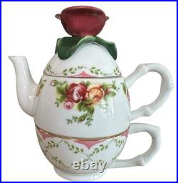 Tea For One Cup Set & Teapot Royal Albert Old Country Roses 28831-433 1962