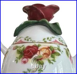 Tea For One Cup Set & Teapot Royal Albert Old Country Roses 28831-433 1962
