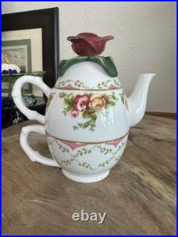 Tea For One Cup Set & Teapot Royal Albert Old Country Roses 28831-433 1962