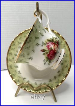 VERY RARE Royal Albert Green Colorway Old Country Roses Cup And Saucer
