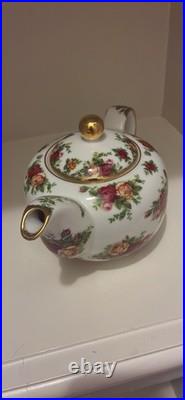 VTG Royal Albert OLD COUNTRY ROSES Bone China Classic TEAPOT Gold Trim