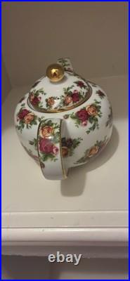 VTG Royal Albert OLD COUNTRY ROSES Bone China Classic TEAPOT Gold Trim