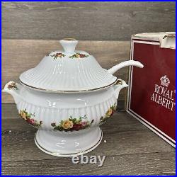 VTG Royal Albert Old Country Roses 3 Qt Soup Tureen With Ladle In Original Box