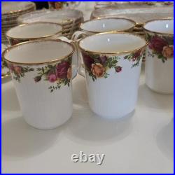 VTG Royal Albert Old Country Roses Bone China Dinner Set England 1962, 87 pieces