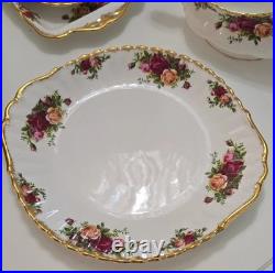 VTG Royal Albert Old Country Roses Bone China Dinner Set England 1962, 87 pieces