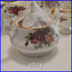 VTG Royal Albert Old Country Roses Bone China Dinner Set England 1962, 87 pieces