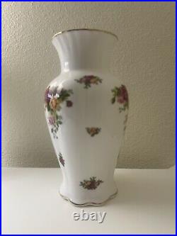 Vase Royal Albert Old Country Roses 12 Inches Tall