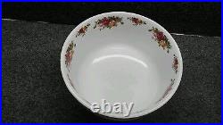 Very nice Royal Albert Old country roses large salad bowl 10 7/8 inches