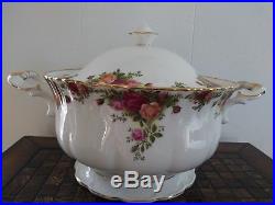 Vintage 1962 Royal Albert China Old Country Roses Soup tureen 146oz Made In