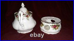 Vintage 1962 Royal Albert Old Country Roses Teapot With Ultra Rare Warmer