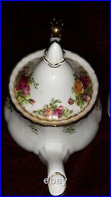 Vintage 1962 Royal Albert Old Country Roses Teapot With Ultra Rare Warmer