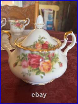 Vintage 1962 royal albert old country roses Vintage 1962 royal albert old country roses