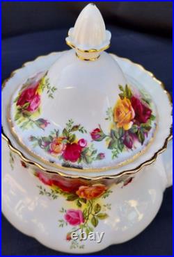 Vintage 1st Quality c1962-1974 Royal Albert Old country Roses Large Teapot