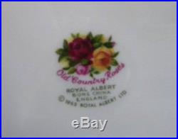 Vintage Royal AlbertOld Country Roses 20-Piece4-5 Piece Sets DinnerwareExcel