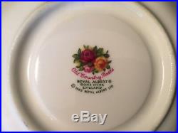 Vintage Royal Albert Bone China Old Country Roses 24 Pieces