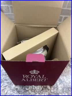 Vintage Royal Albert Bone China Old Country Roses Tea Pot withTop