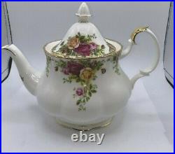 Vintage Royal Albert Bone China Teapot-Old Country Roses Pattern-1962-Pristine