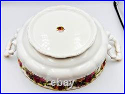 Vintage Royal Albert OLD COUNTRY ROSES Bone China Round Covered Vegetable Dish Vintage Royal Albert OLD COUNTRY ROSES Bone China Round Covered Vegetable Dish
