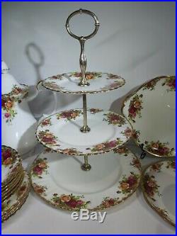 Vintage Royal Albert OLD COUNTRY ROSES Tea anf Coffee Set