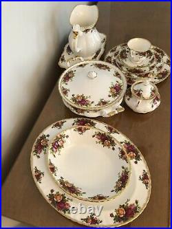Vintage Royal Albert Old Country Rose 46 Piece Set. Service For 8