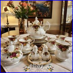 Vintage Royal Albert Old Country Roses 1962 (22pieces) Set of 4 Great Condition