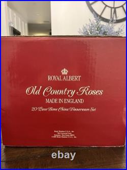 Vintage Royal Albert Old Country Roses 20pc Bone China Dinner Set England 1962