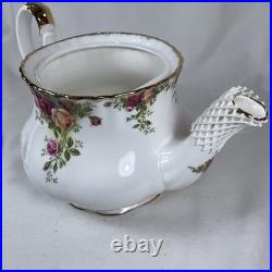 Vintage Royal Albert Old Country Roses 6-Cup Teapot with Original Box 1996