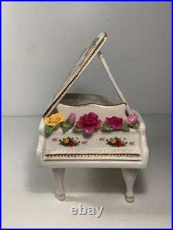 Vintage Royal Albert Old Country Roses Bone China Piano Music Box 7.5 in. (read)