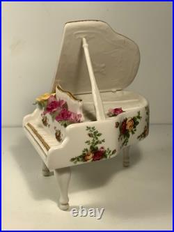Vintage Royal Albert Old Country Roses Bone China Piano Music Box 7.5 in. (read)