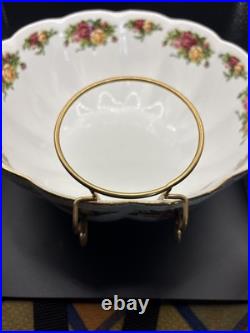 Vintage Royal Albert Old Country Roses Chip And Dip Bowl With Dip Stand Rare HTF