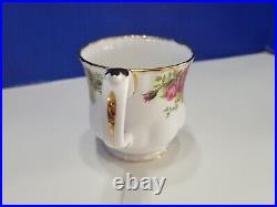 Vintage Royal Albert Old Country Roses Coffee Cup Mugs Set of 7