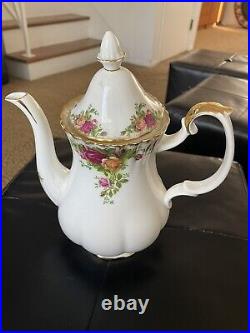 Vintage Royal Albert Old Country Roses Coffee Pot with Lid Bone China (c) 1962