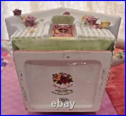 Vintage Royal Albert Old Country Roses Cottage Teapot WithBox