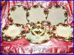 Vintage Royal Albert Old Country Roses Dinner Set of 10 Plates Bowls Teapot 1962