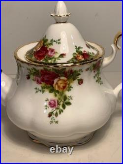 Vintage Royal Albert Old Country Roses England Teapot 8.5 in