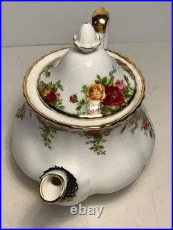 Vintage Royal Albert Old Country Roses England Teapot 8.5 in