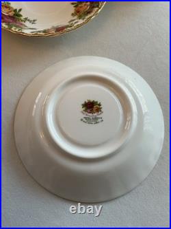 Vintage Royal Albert Old Country Roses Four 5 Piece Place Settings- 20 Pieces
