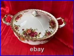 Vintage Royal Albert Old Country Roses Large Covered Serving Dish