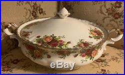 Vintage Royal Albert Old English Roses Tureen With Lid