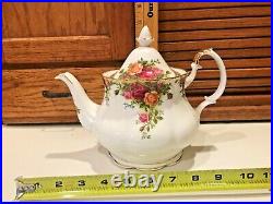 Vintage Royal Albert Six Cup Teapot Tea Pot Old Country Roses Excellent