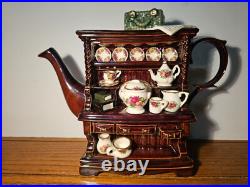 Vintage Royal Albert(old Country Rose) Welsh Dresser Tea Pot 1996 Vintage Royal Albert(old Country Rose) Welsh Dresser Tea Pot 1996
