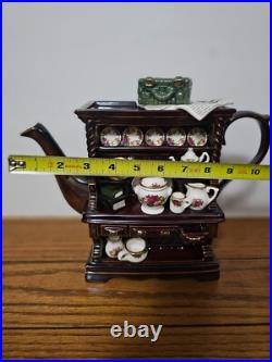 Vintage Royal Albert(old Country Rose) Welsh Dresser Tea Pot 1996 Vintage Royal Albert(old Country Rose) Welsh Dresser Tea Pot 1996